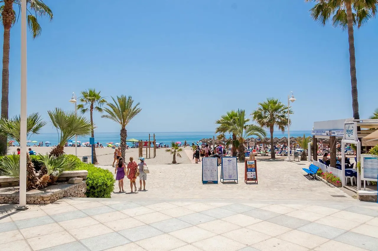 Alamar Burriana Playa Nerja Canovas إسبانيا